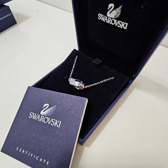 🇦🇹 Swarovski Pink Crystal & Rhodium Plated Necklace - Picture 8 of 16